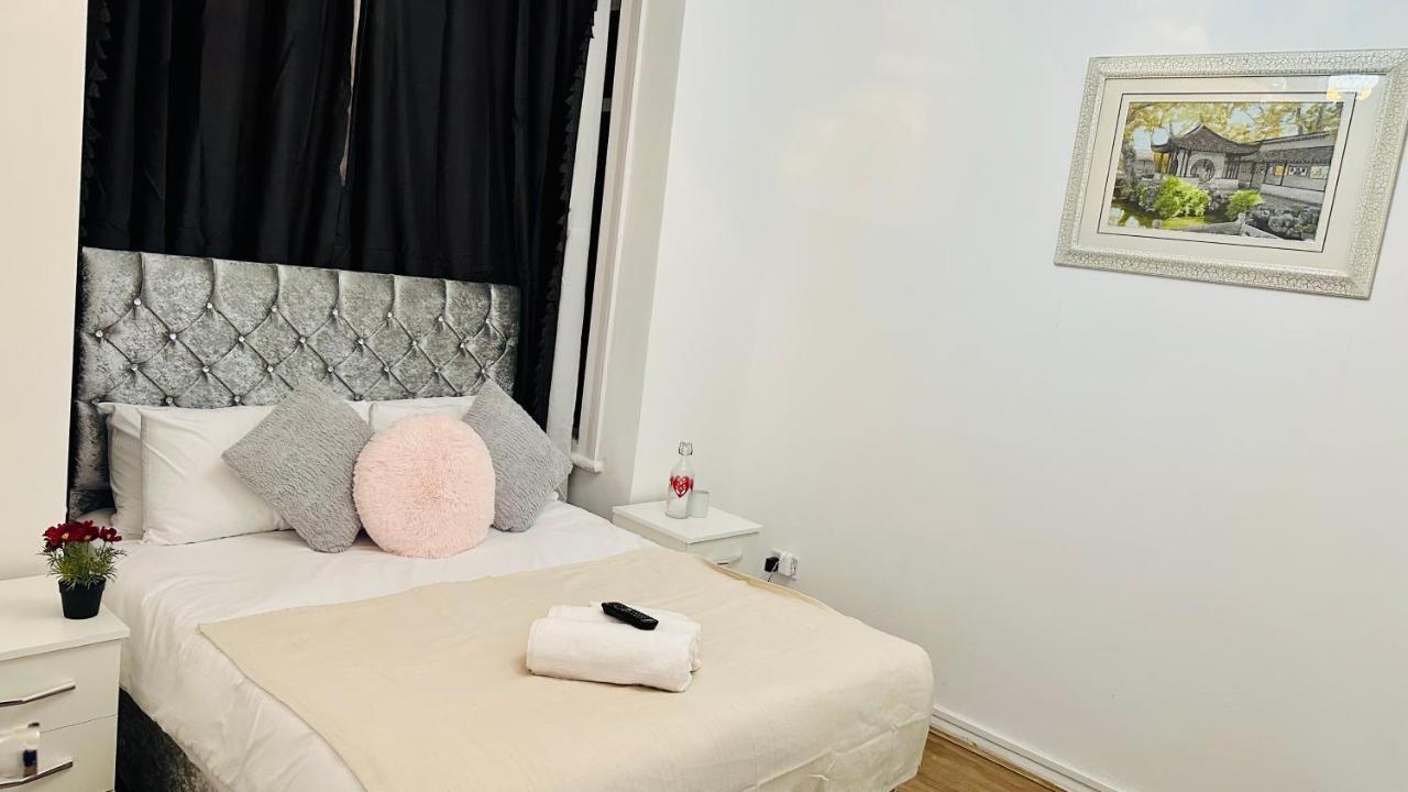 City Lodge Excel London Eksteriør bilde